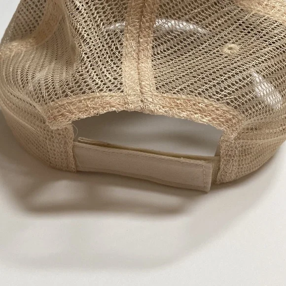 NWOT Weaver Camo Trucker Hat - Picture 4 of 6